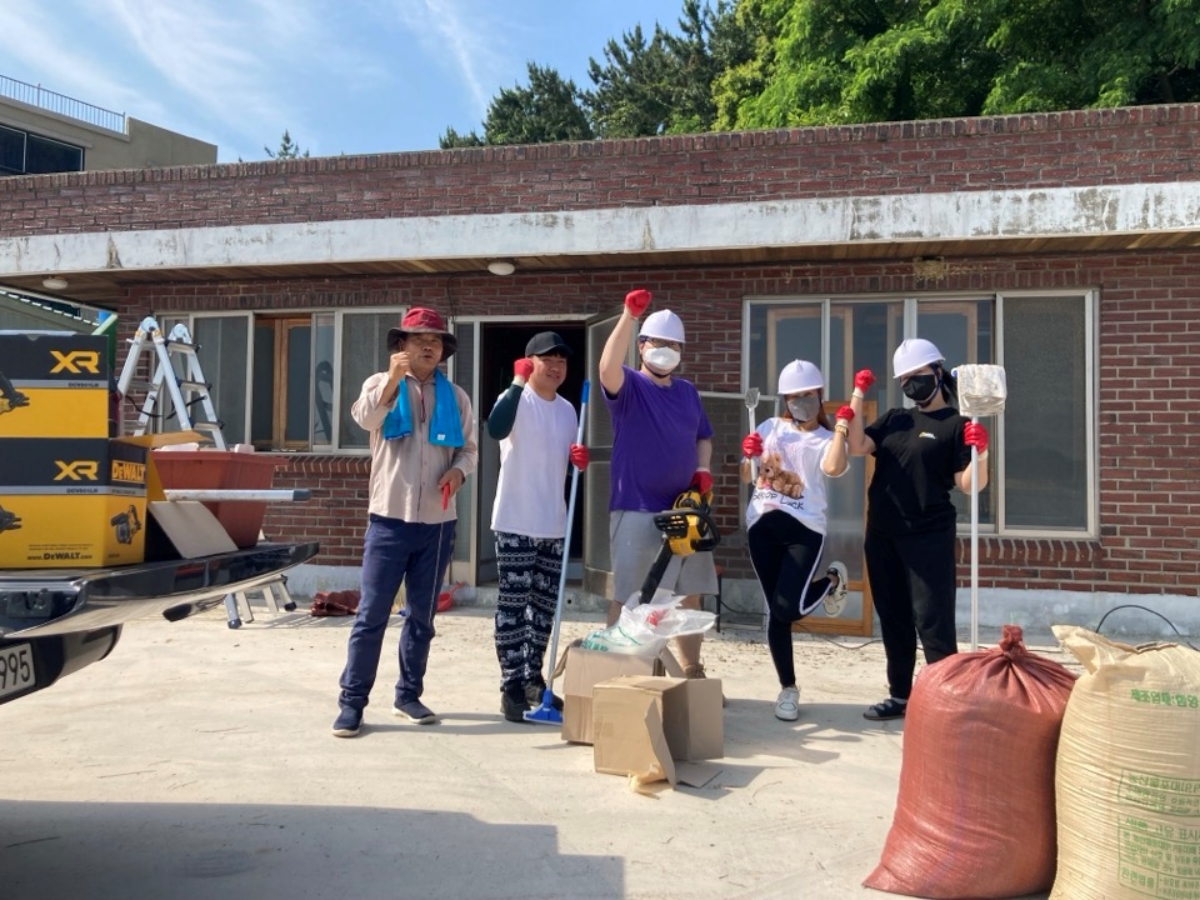 마부하이 협동조합 구성원 단체 사진